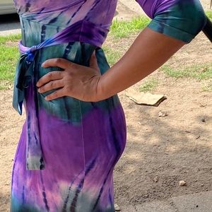 The dye 3/4 sleeve dress